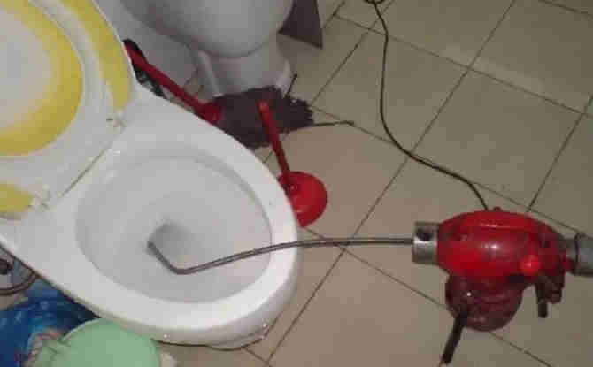 双牌马桶通下水